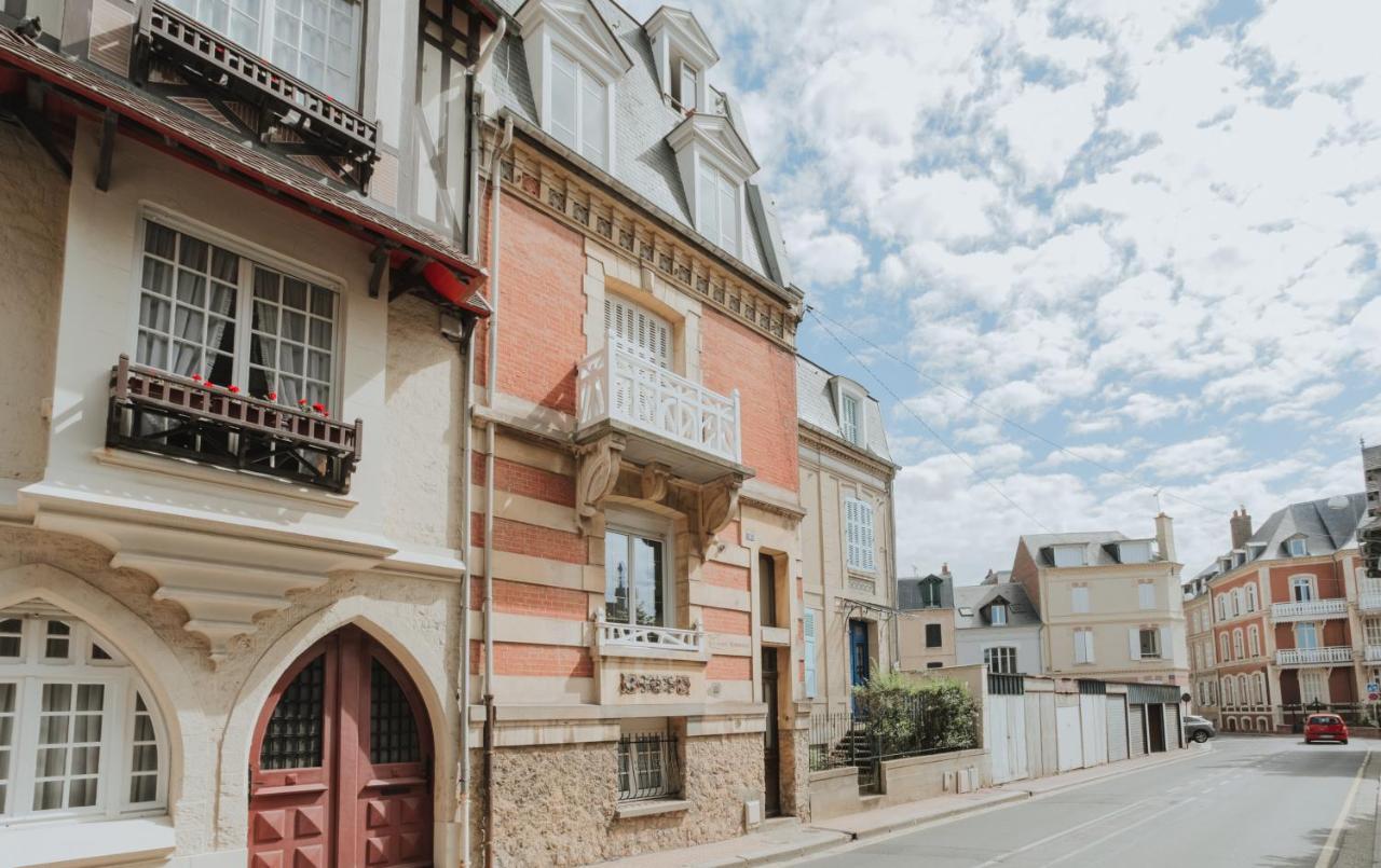 30 Metres De La Plage Et Des Planches. Tout A Pied ! Trouville-sur-Mer Exterior photo